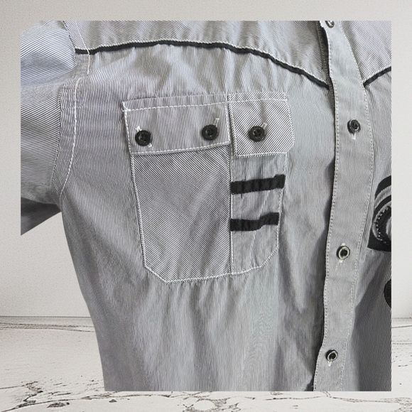 Roar Enough Excuses Men's Gray and Black Casual Button-Down Shirt Size L - Picture 10 of 15